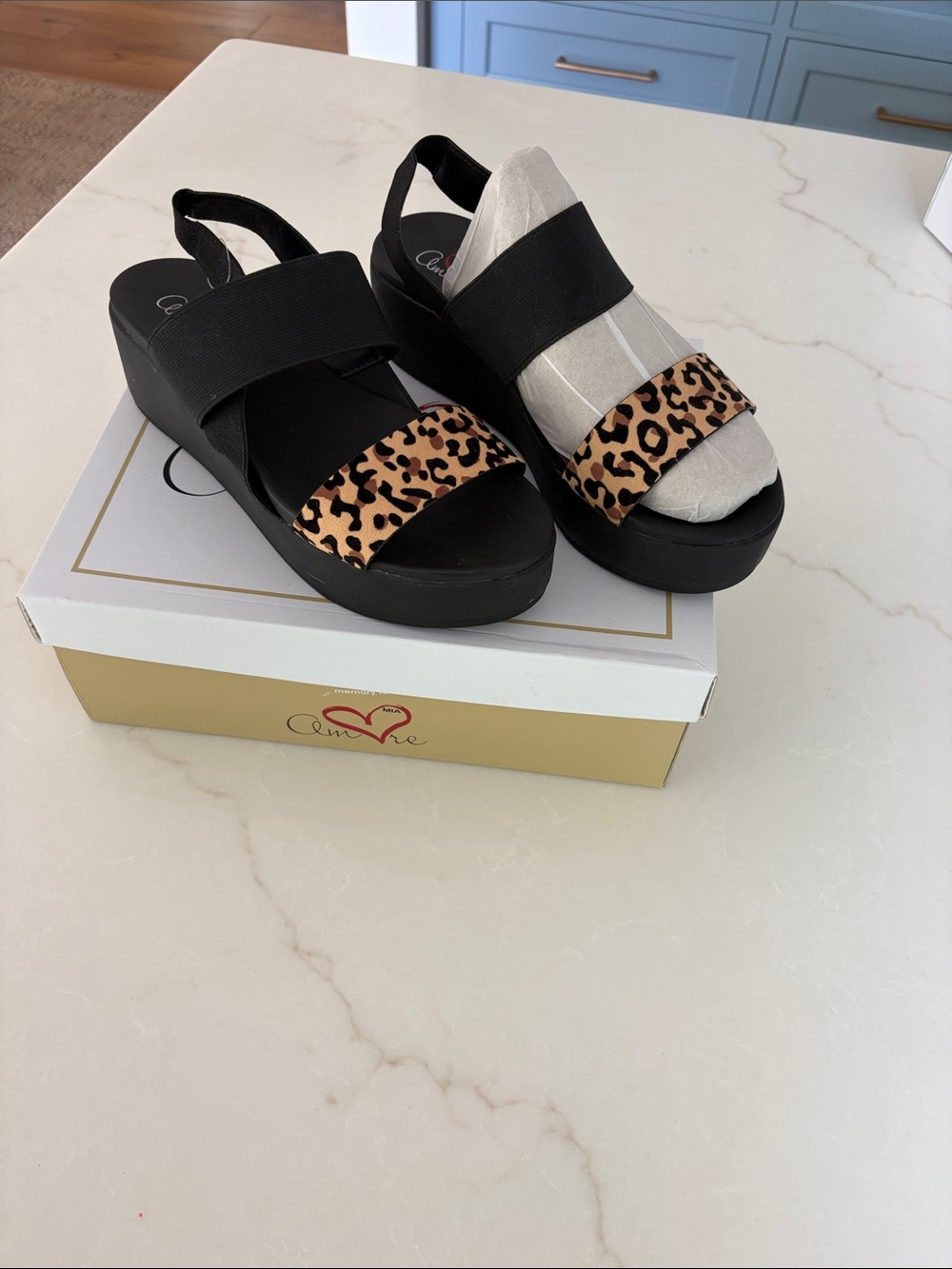 MIA Black Sandals with Leopard-Print Toe Strap New in Box